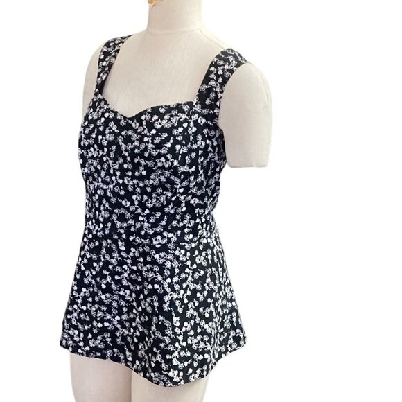 Torrid Ditsy Floral Sleeveless Peplum Top Back Cutout Plus Sz 3 (22/24/3X) #130N - Picture 4 of 8